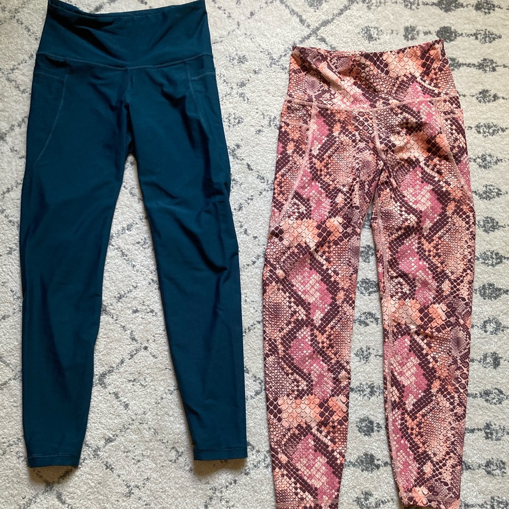 Bundle - two pairs of Old Navy Elevate go-dry leggings